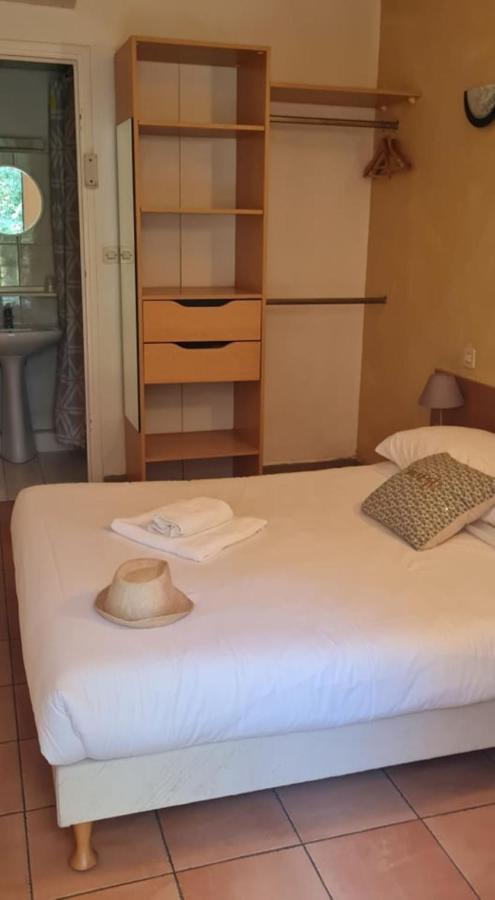Le Relais Des Lavandins Le Muy Cameră foto