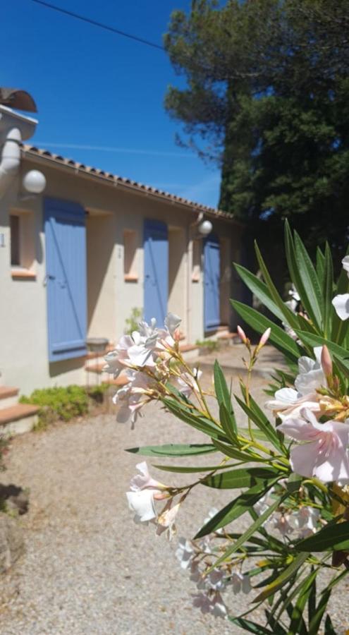 Le Relais Des Lavandins Le Muy Exterior foto